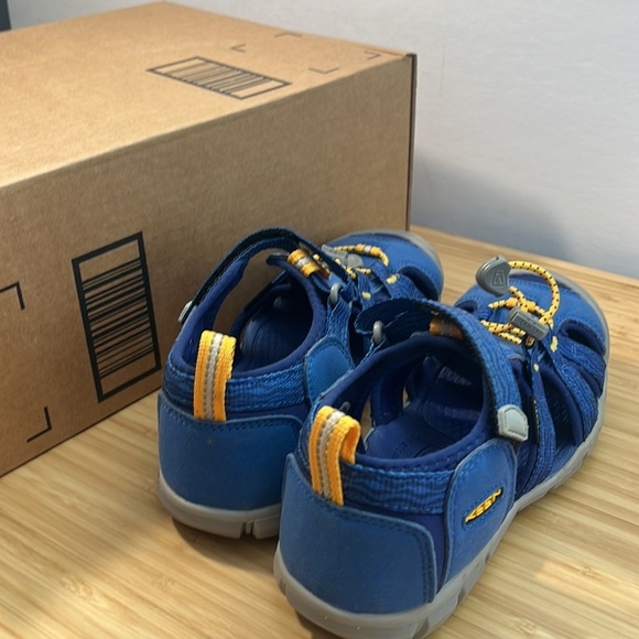 Keen 3Y Big Kid Blue Yellow‎ Shoes - Picture 11 of 11